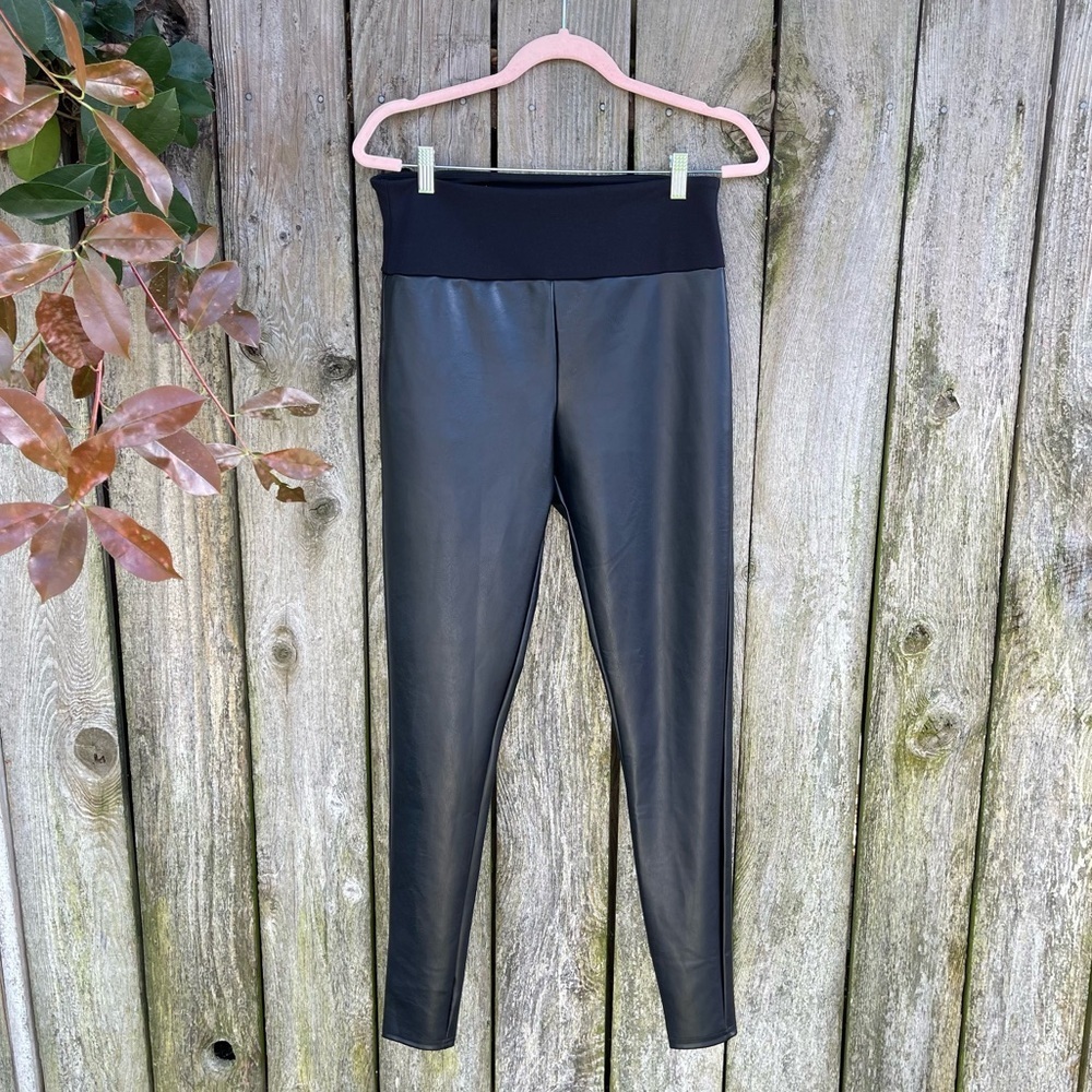 Assets by Spanx Faux Leather Leggings Black High Shine Smooth Liquid Finish XL